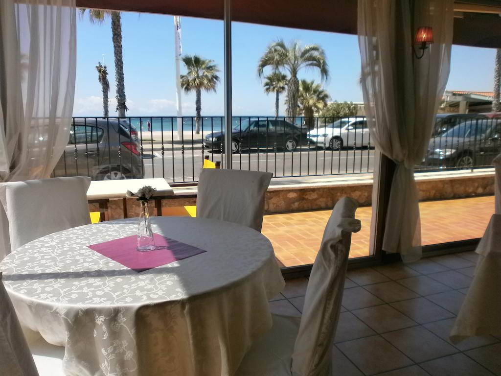 Hotel Bel Azur Six-Fours-les-Plages Exterior foto